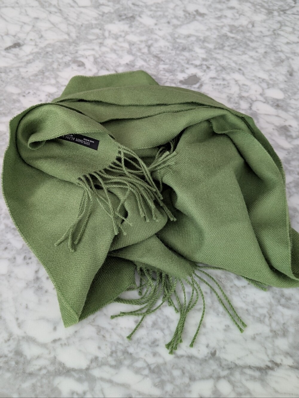 100% Baby Alpaca Scarf Handmade In Peru Apple Green fringe